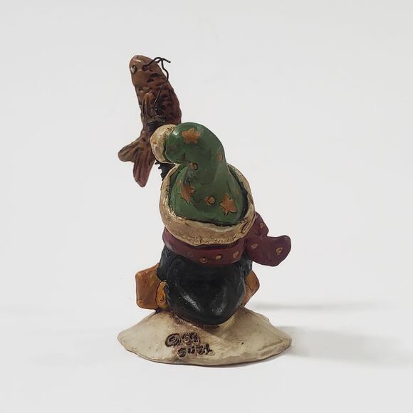 Suzi Skoglund Fishing Penguin Christmas Holiday Folk Art Resin Figurine 1999 - Picture 3 of 5